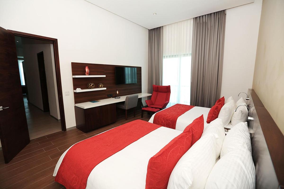 Hotel Marea Vista เอนเซนาดา ภายนอก รูปภาพ